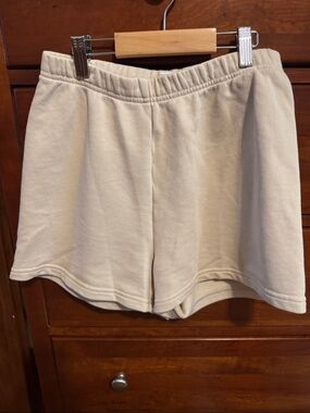 TNA Cream high rise Fleece Shorts